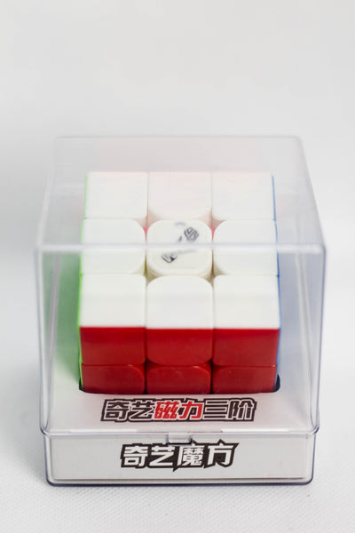 קובייה הונגרית QiYi M Pro 3X3 מגנטית